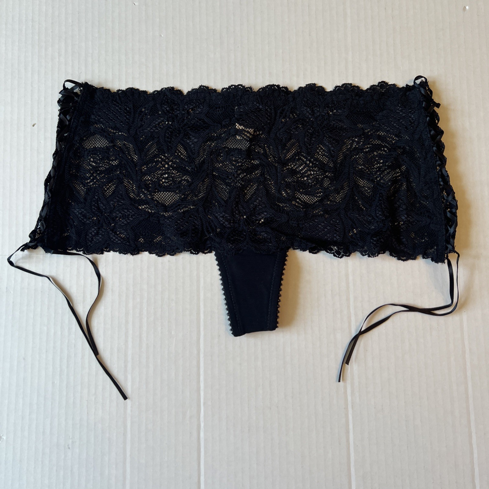 Lily Of France Sz S Lingerie By Creaciones Vantage Lace Thong Black NWOT
