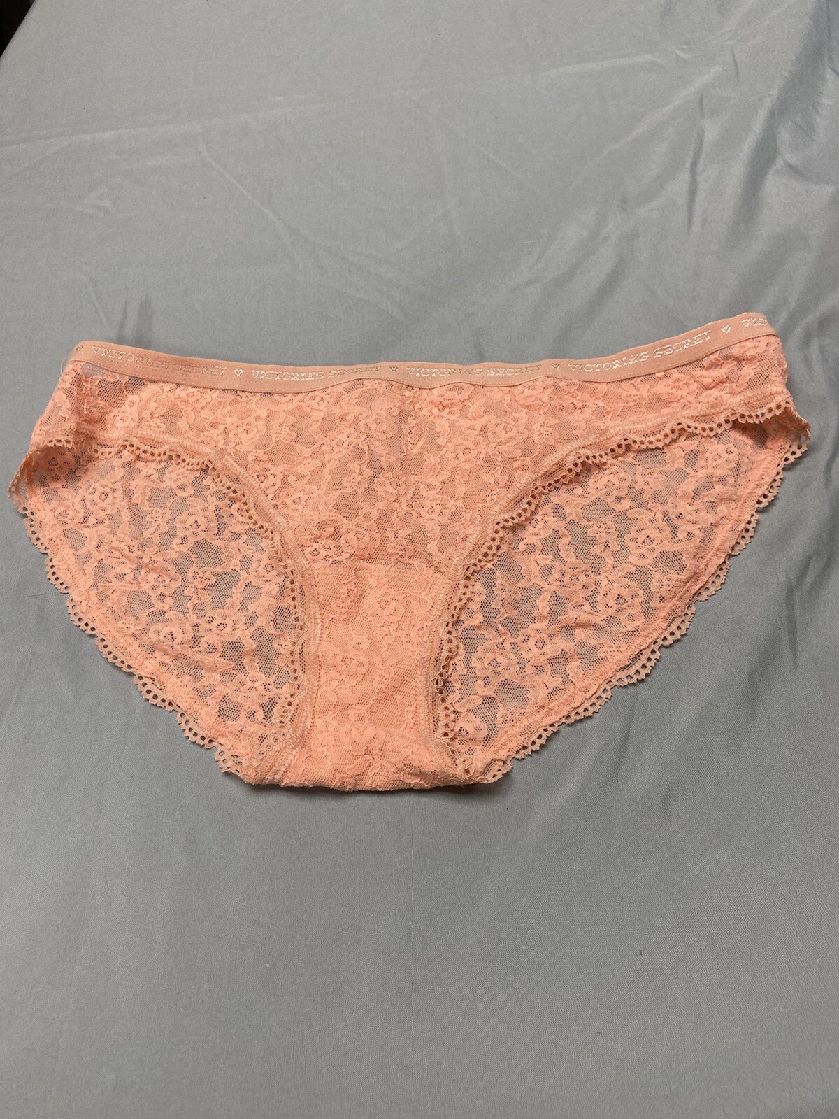 Victoria Secret Panties Bikini Culottes Peachy Lace Trim Small NWOT