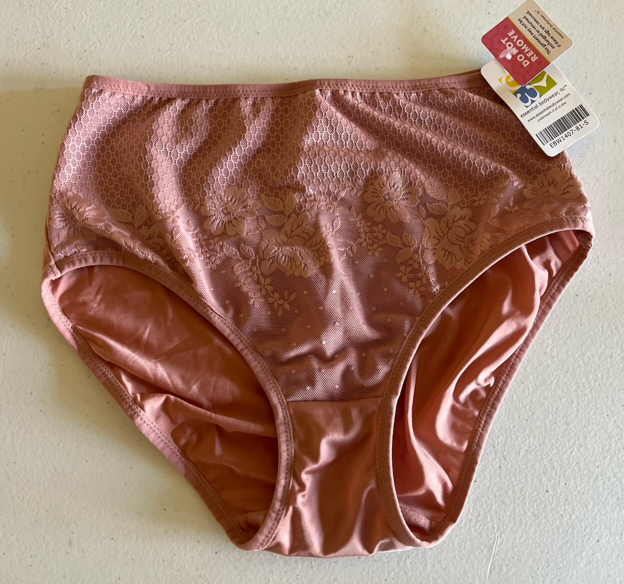 NWT Essential Bodywear Nicole Panty Pink Small