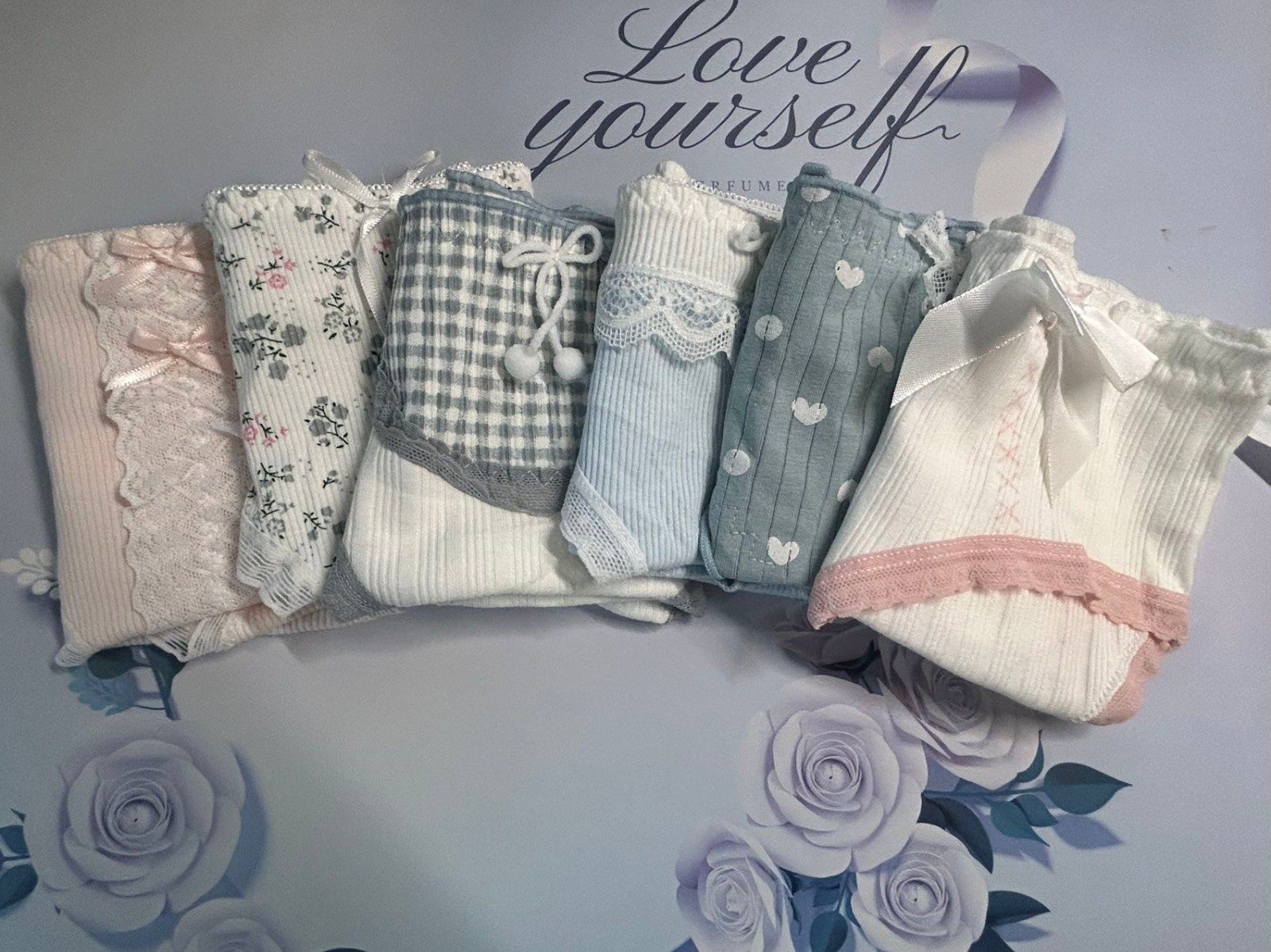 5 Pieces of women underwear panties, Organic Cotton, Mix & Match