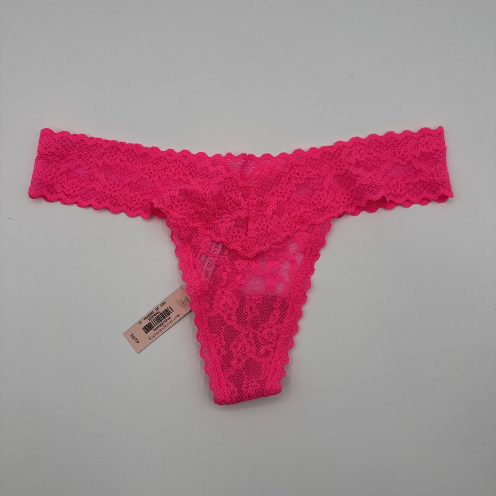 VICTORIA’S SECRET X-SMALL PINK FLORAL LACE RARE RETIRED 🔥THONG PANTIES NEW