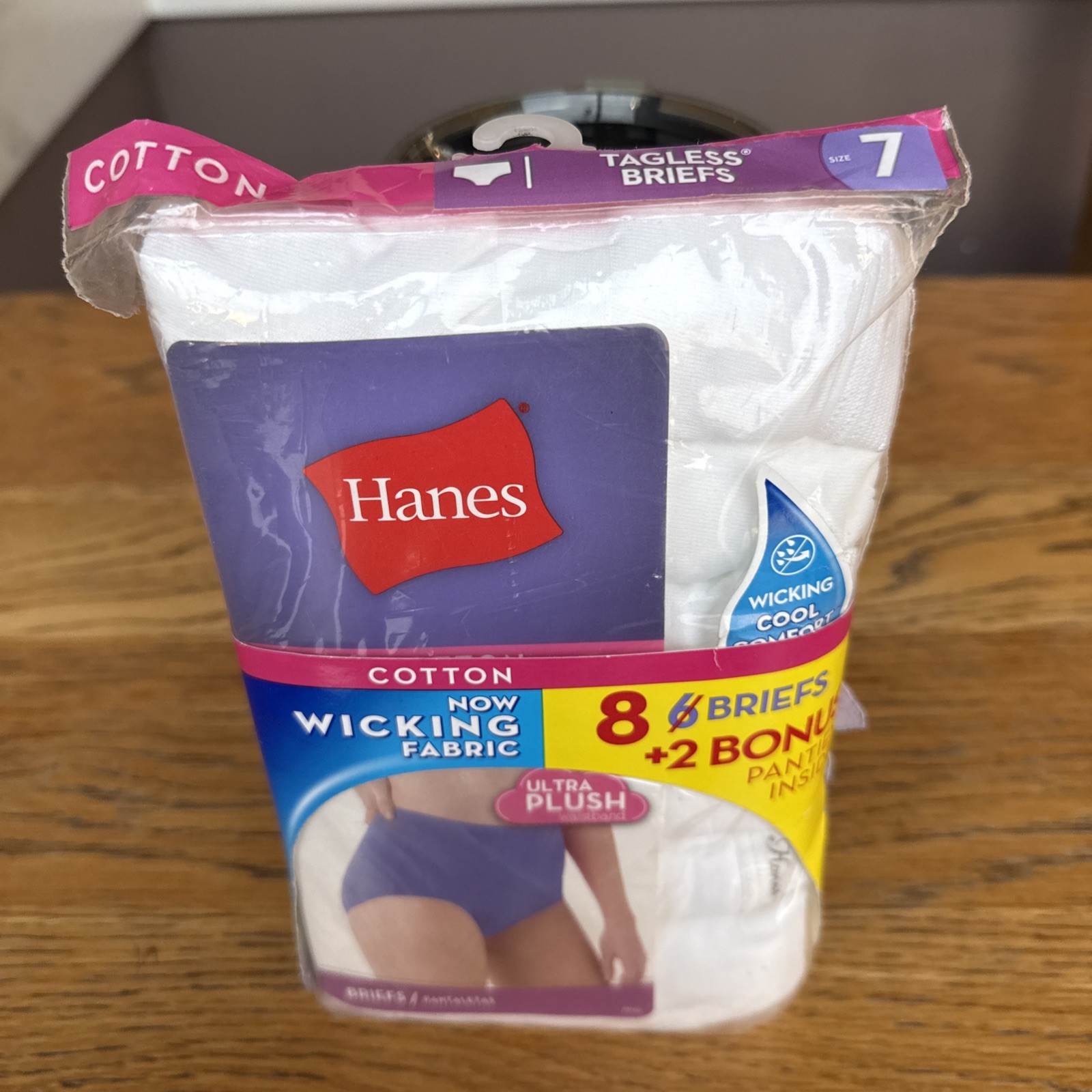Pack of 8 Hanes Womens Size 7 White Tagless Cool Wicking Cotton Briefs NEW!!