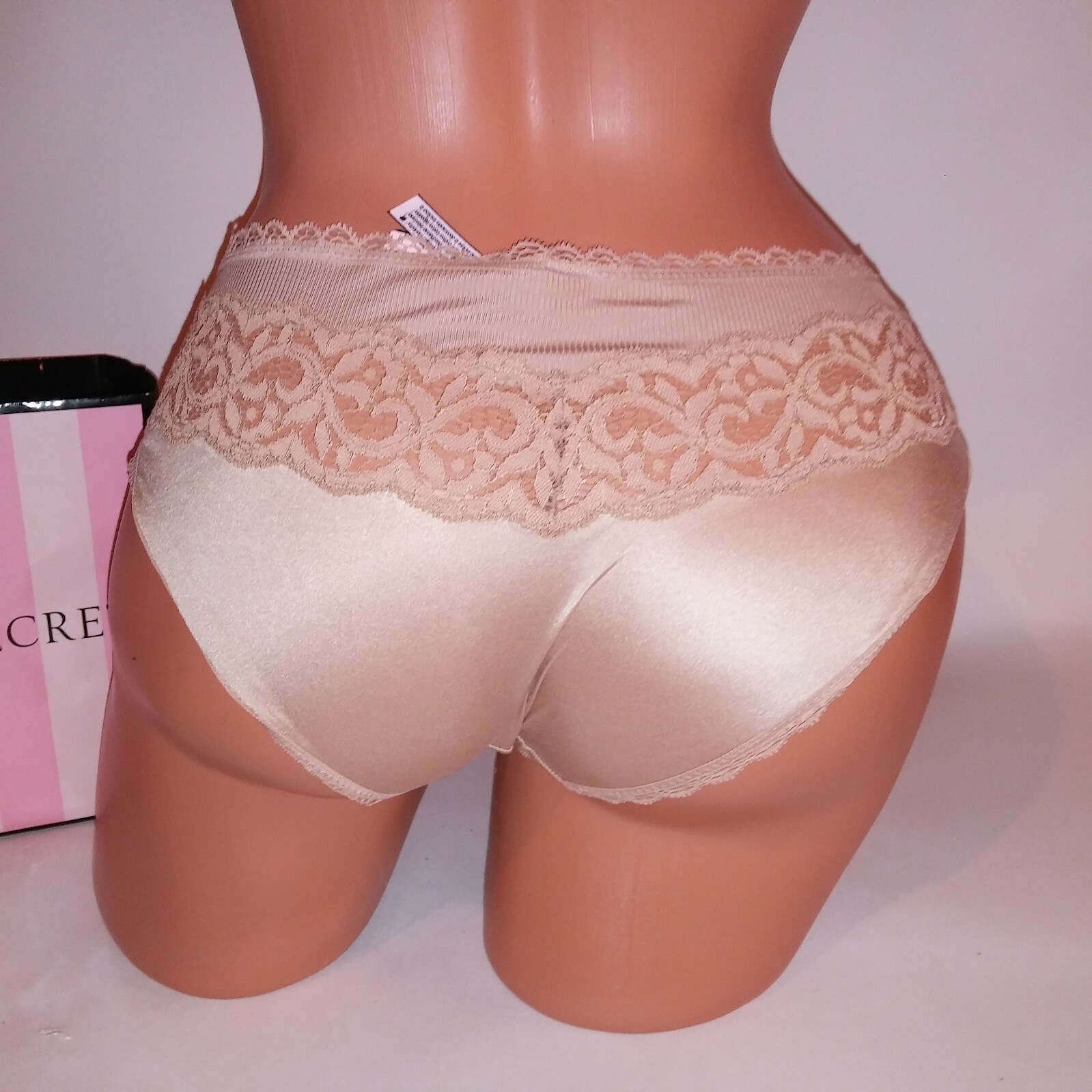 Victoria Secret Panty Bikini Beige Crochet Lace Body by Victoria New