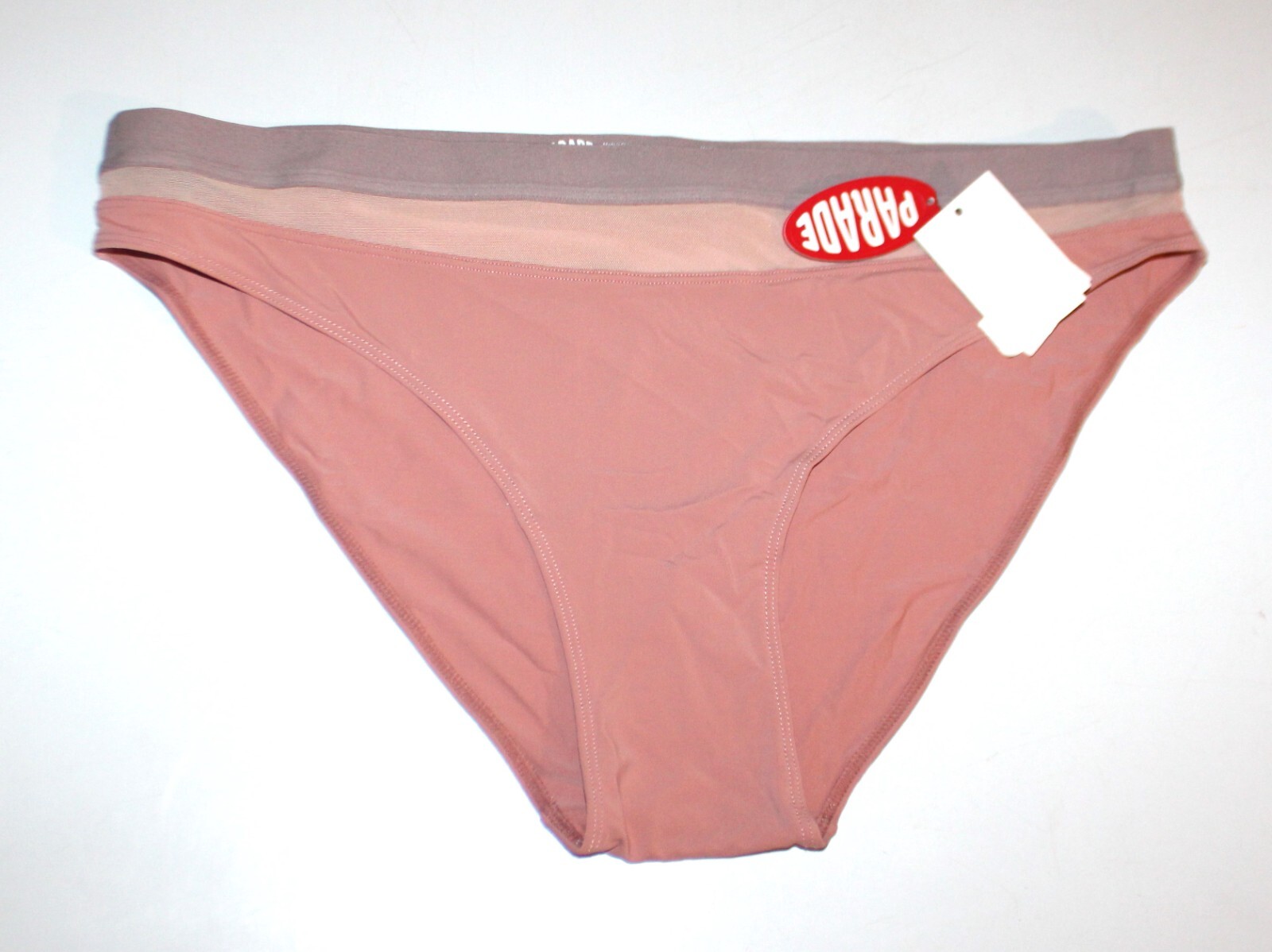 Parade Women’s Re:Play mid-rise Briefs Sugar cookie Size XL