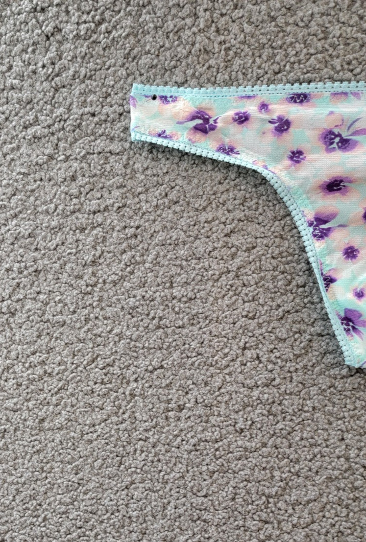 On Gossamer Printed Hipster Thong Women’s M/L Floral Dreams Pull-On