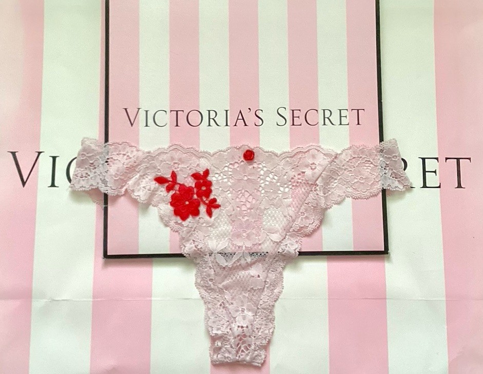 NWT Victoria’s Secret Dream Angels Lace Thong Panty XS Petal Pink Red Embroidery