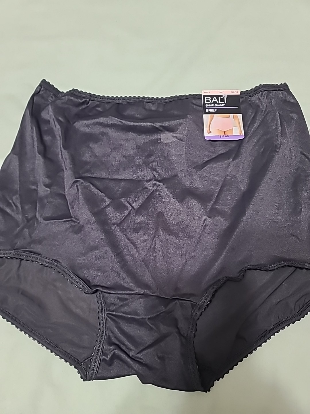 NWT BALI Women’s Skimp Skamp Black Brief; Style #2633 B633; Size 3XL (10)