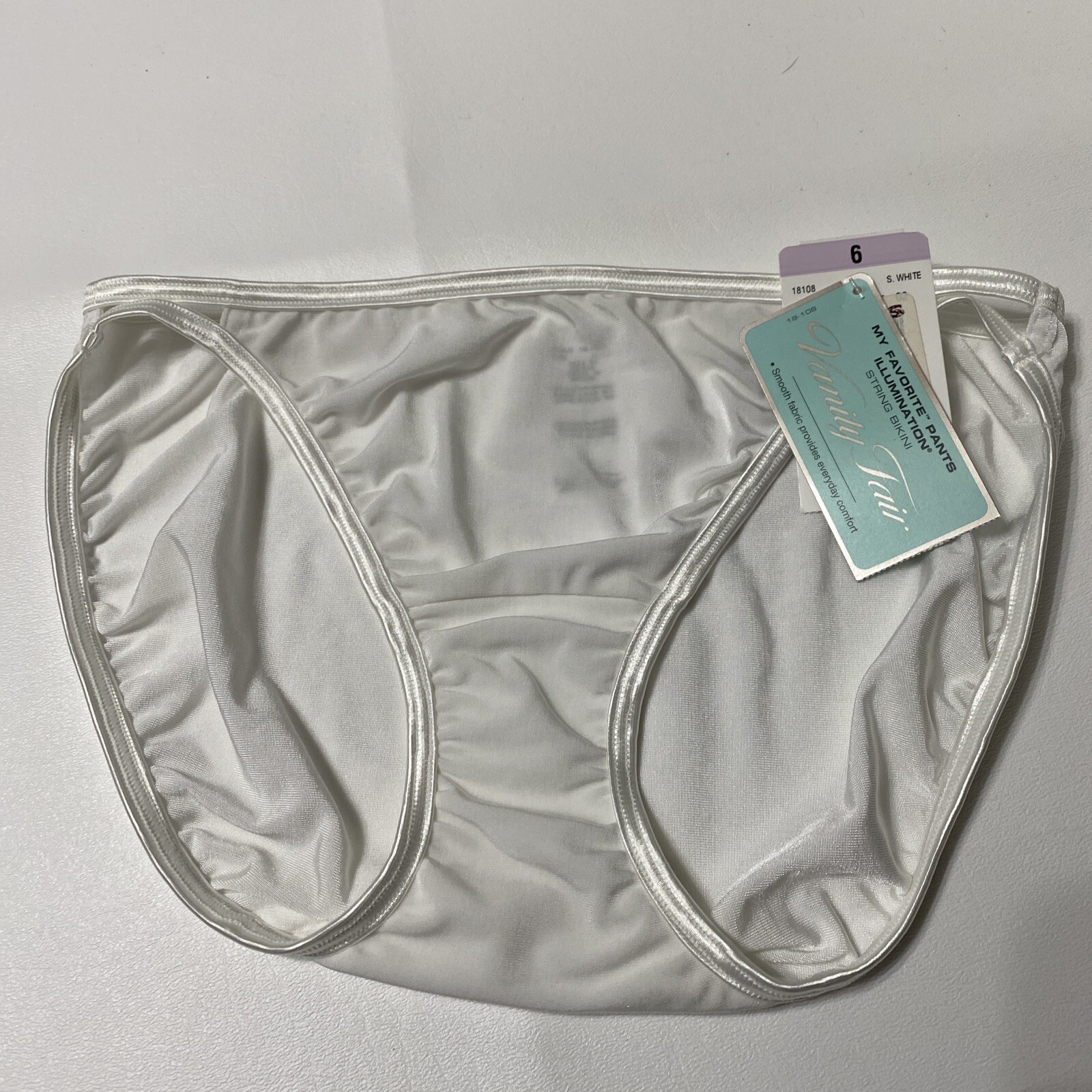 Vanity Fair Body Shine Illumination White String Bikini Size 6/Medium