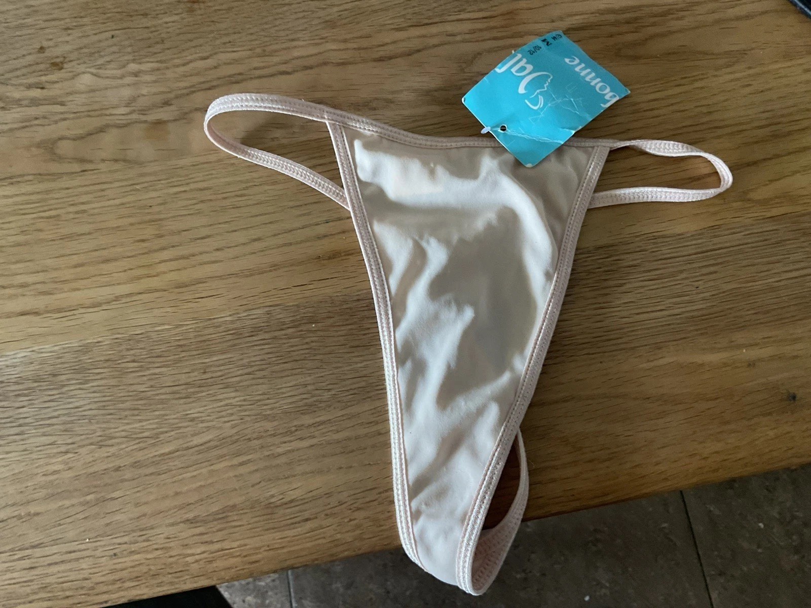 Bnwt Valbonne String/ Thong Size 10-12