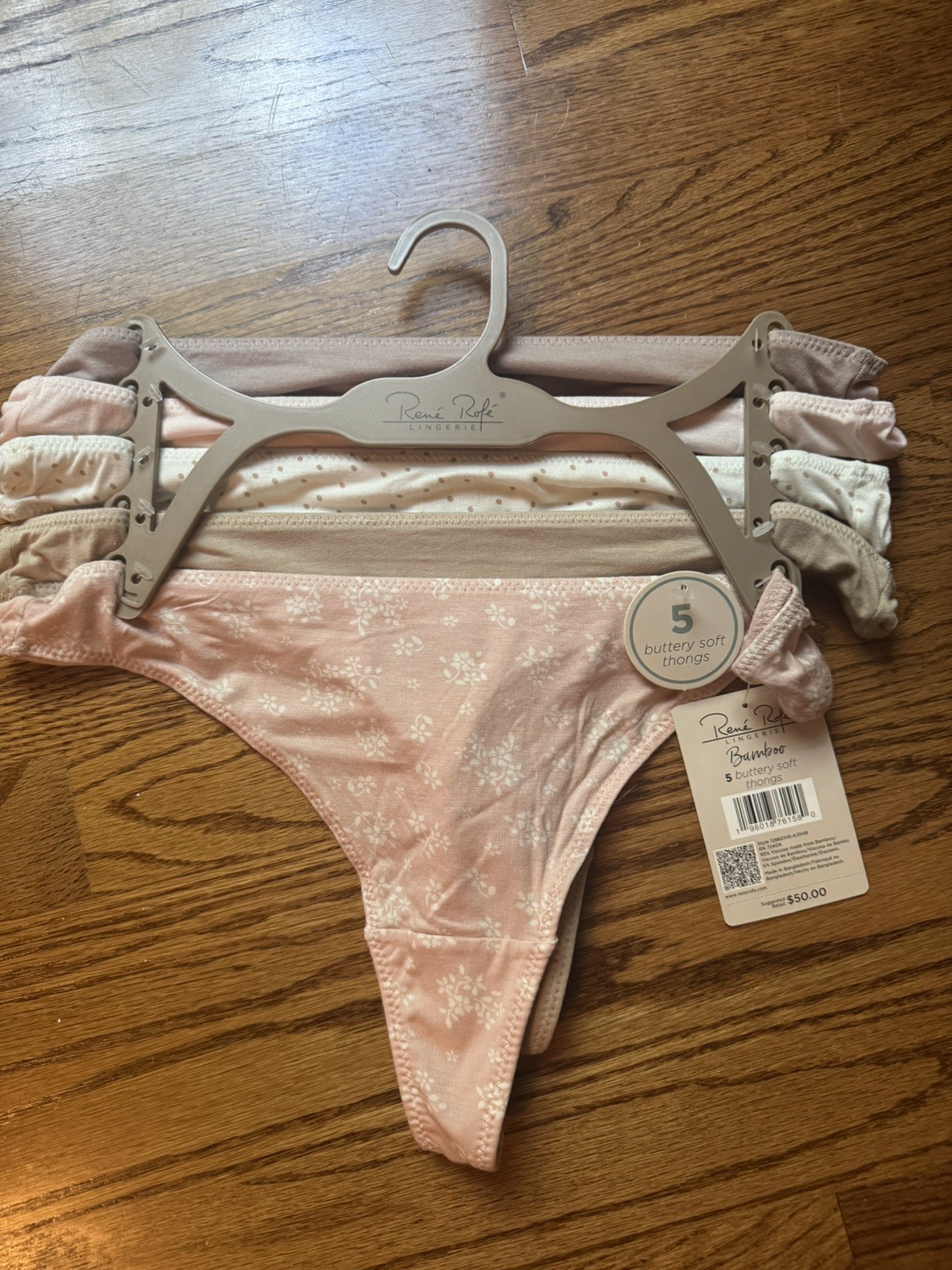 Rene Rofe’ 5 Bamboo Buttery Soft Thongs/Panties/Underwear. Sz M. NWT!