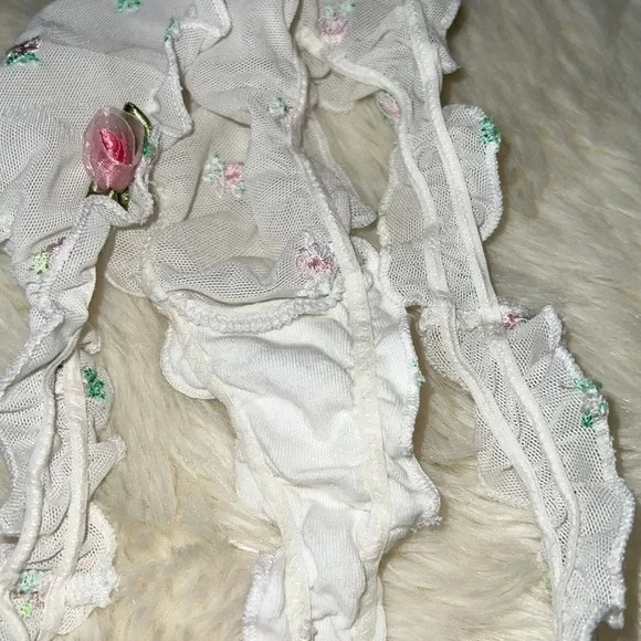 Victoria’s Secret Y2K Mesh Rosette Thong Panty