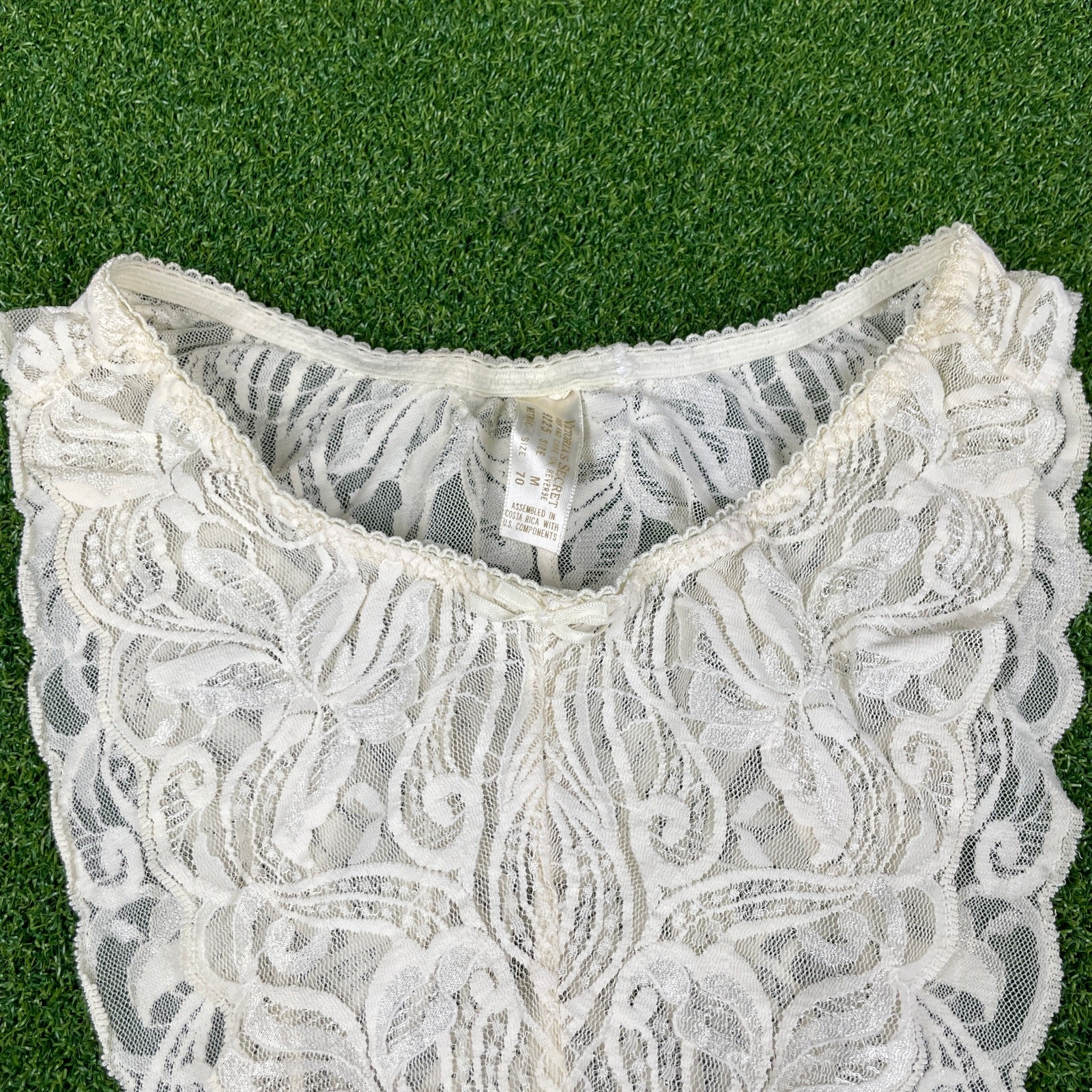 Vintage 90s Victoria’s Secret Ivory Fully Lace High Cut Panty Sz M