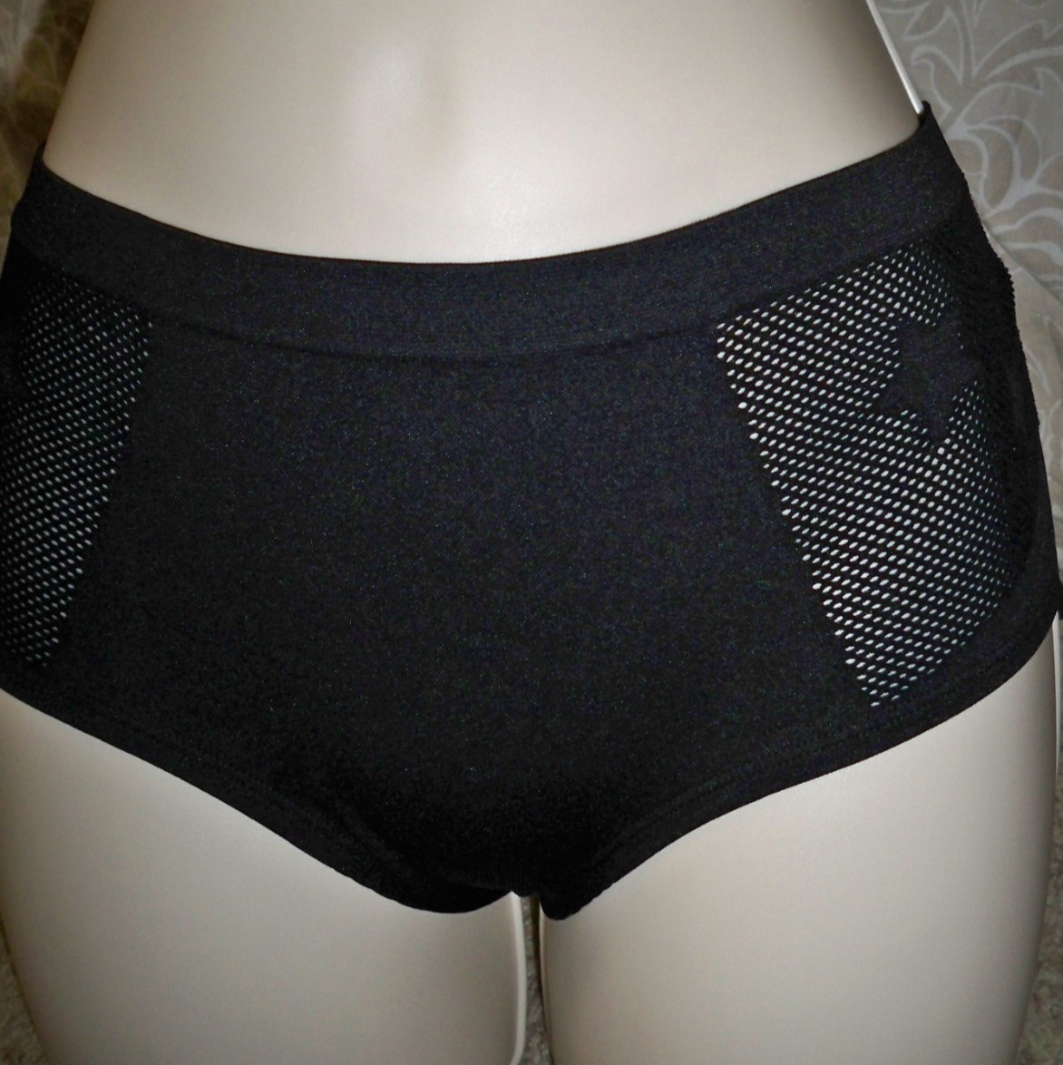 VICTORIAS SECRET HIPSTER MESH STARS BLACK LARGE NEW