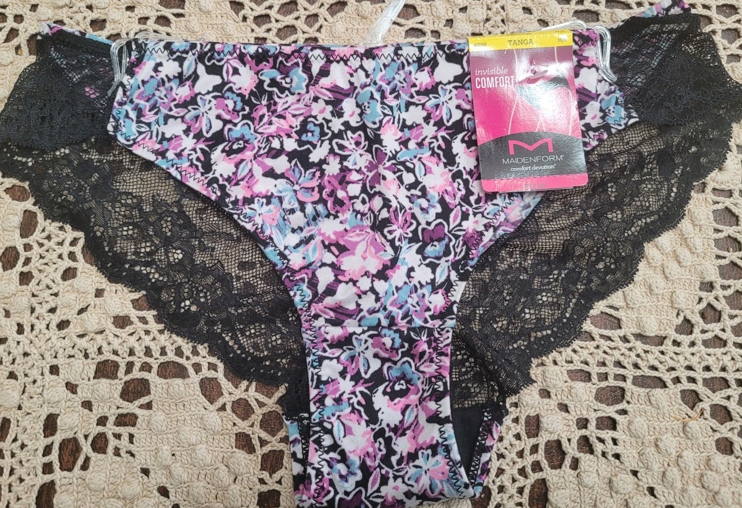 M/6 MAIDENFORM Invisible Comfort Cheeky TANGA Ego Booster Panty 40159 nwt 13$