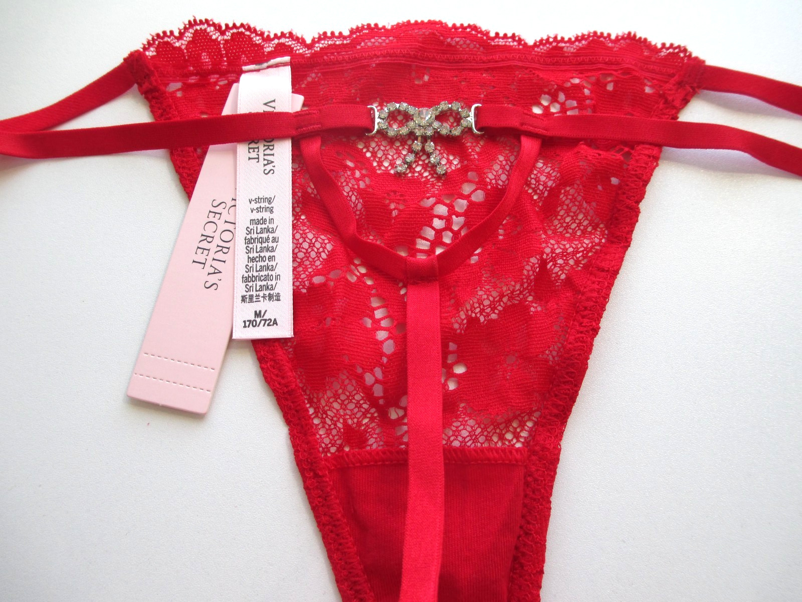 VICTORIA’S SECRET DREAM ANGELS V-String Thong Panty M L Red NWT Hardware Shine
