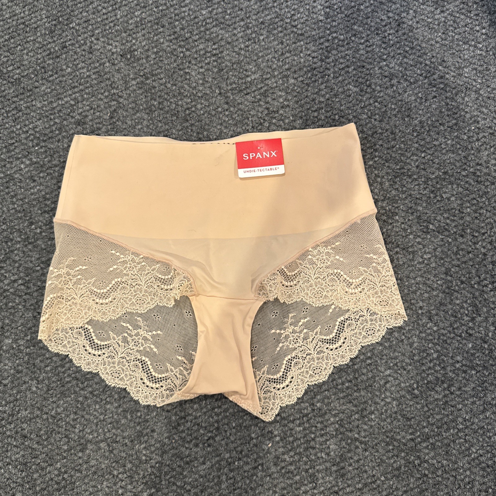 SPANX Shapewear Undie-Tectable Lace Hi-Hipster Panty Soft Nude Size Large