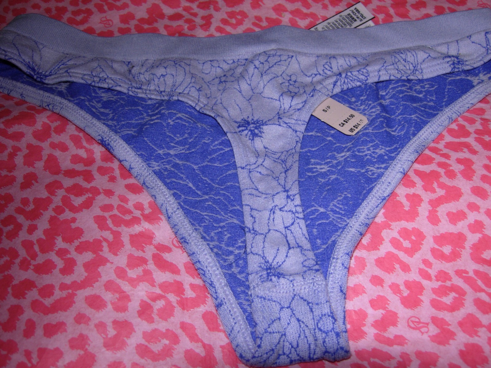 Victoria’s Secret Sexy Seamless Lingerie Thong Pantie Stretchy Purple LOGO S NWT