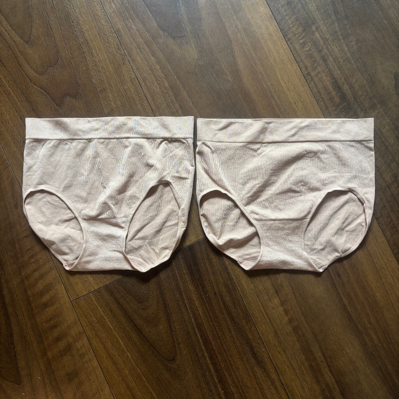 NWOT Black and Nude Seamless Carole Hochman Brief Underwear 3 Pair Size Small