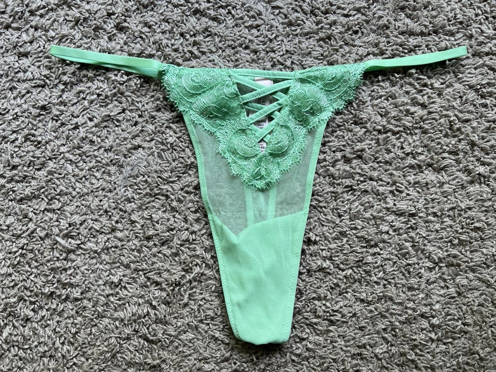 NWT Victoria’s Secret Dream Angels Floral Lace Mesh Thong Panty Green Size XL