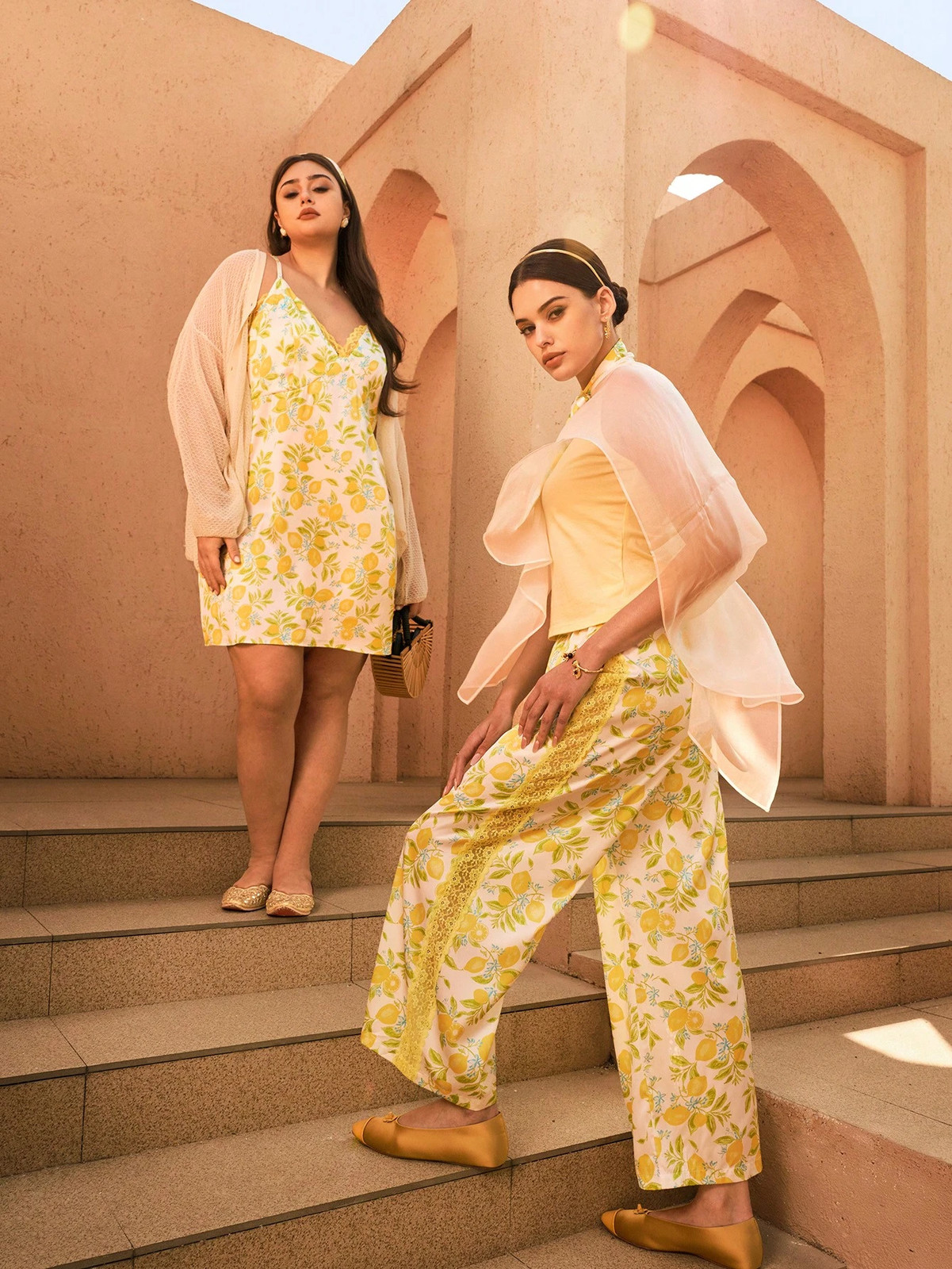 Ladies comfortable pyjamas in summery yellow with lemon pattern cheap 24