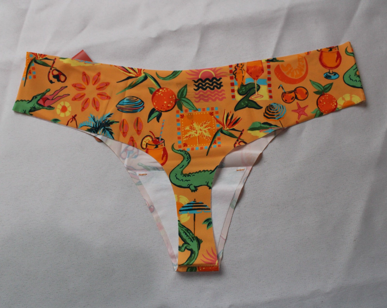 Shinesty Women’s Soft Seamless Thong BM7 The Sunshine State Medium NWT