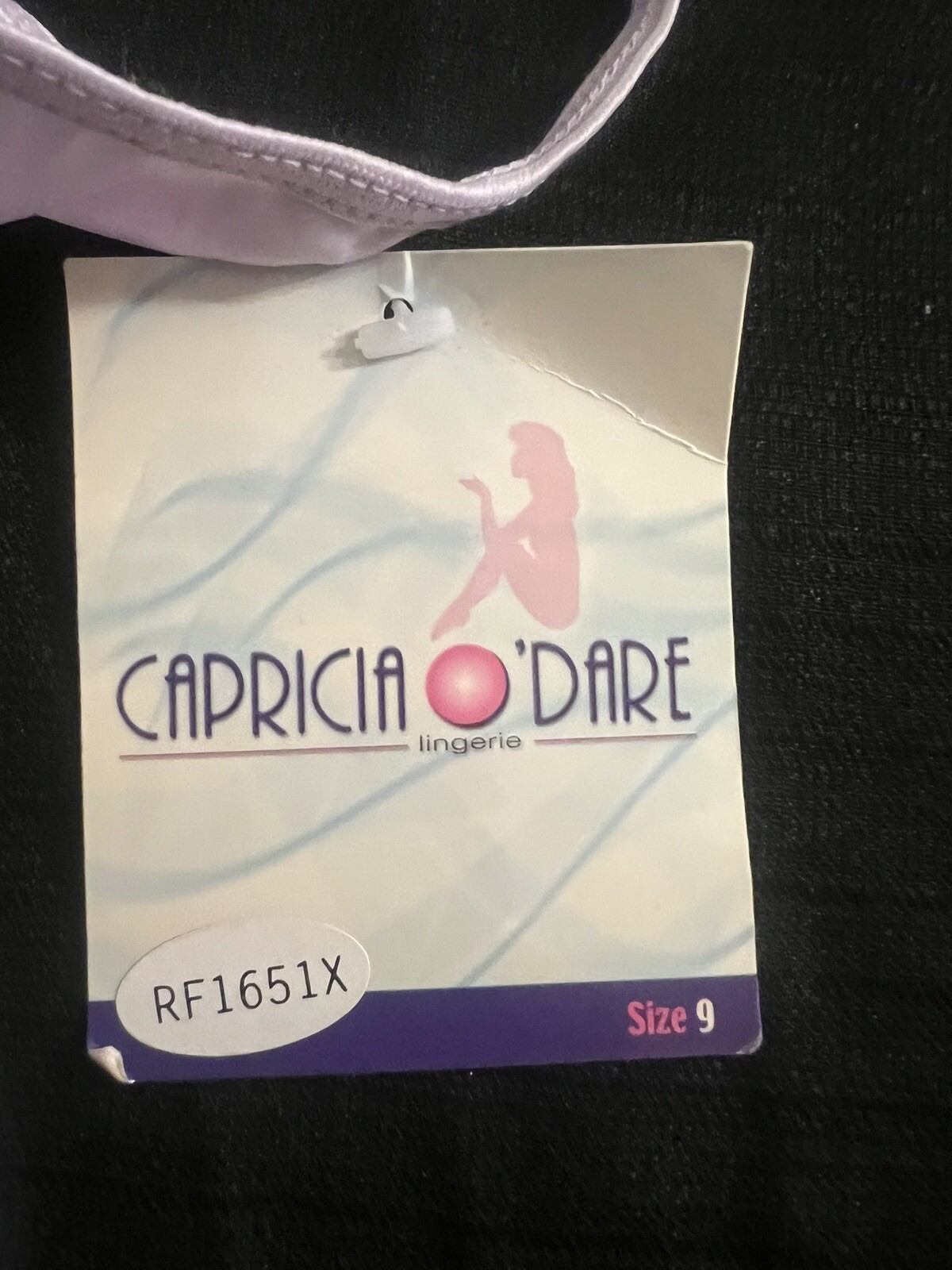 VTG WOMEN’S PANTIES THONGS CAPRICIA O’DARE SIZE 9 LIGHT PURPLE BODY100%POLYESTER