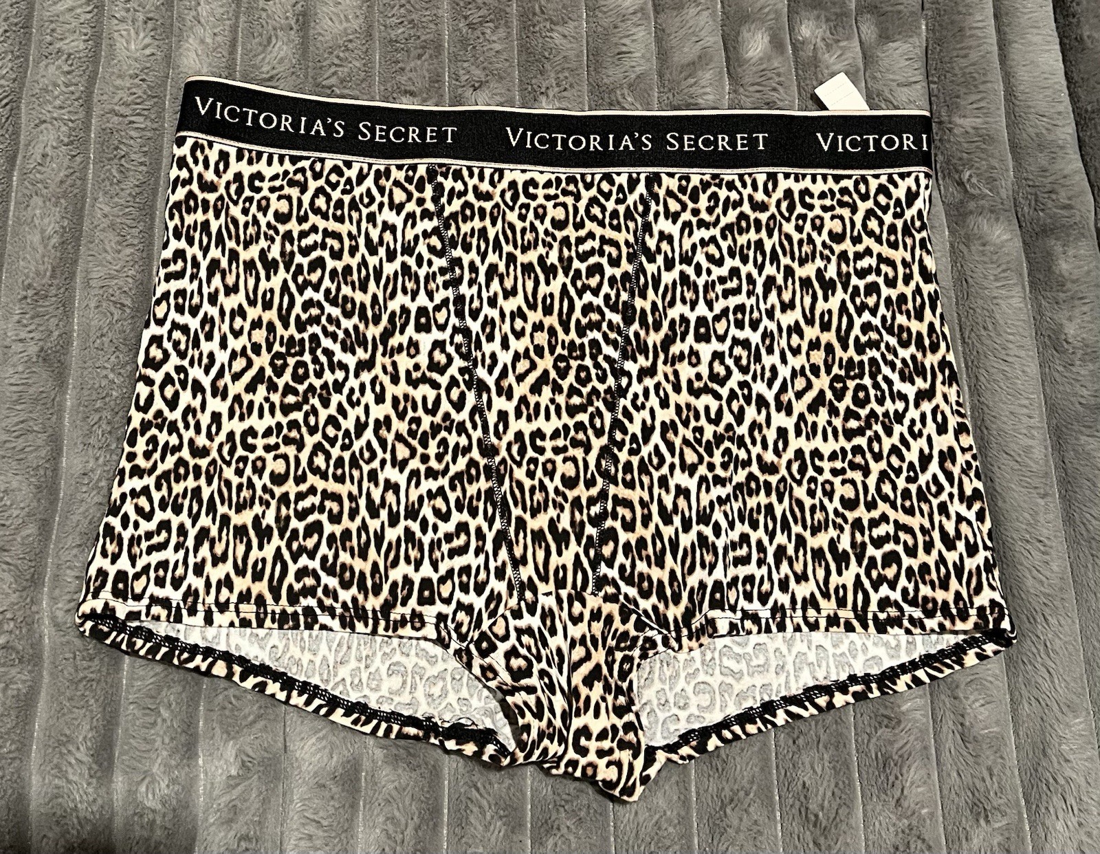 VICTORIA’S SECRET HIGH WAIST LOGO BOYSHORT MEDIUM STRETCH LEOPARD ANIMAL PRINT