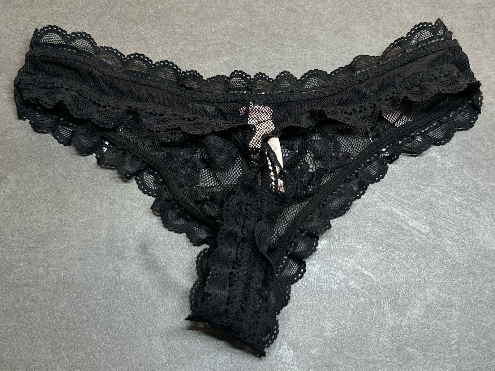 Vintage Victorias Secret Sexy Little Things Lace Thong | M | New |2008 Deadstock