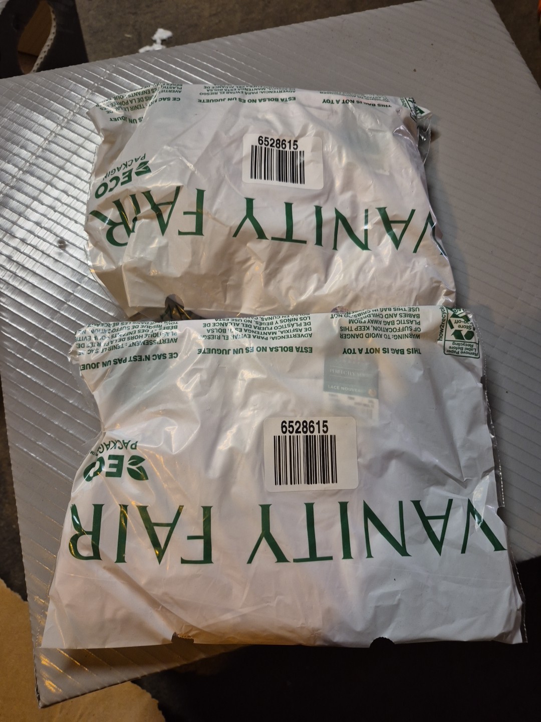 6 Pairs Of Vaniry Fair 10/3xl Lavender Briefs (615)