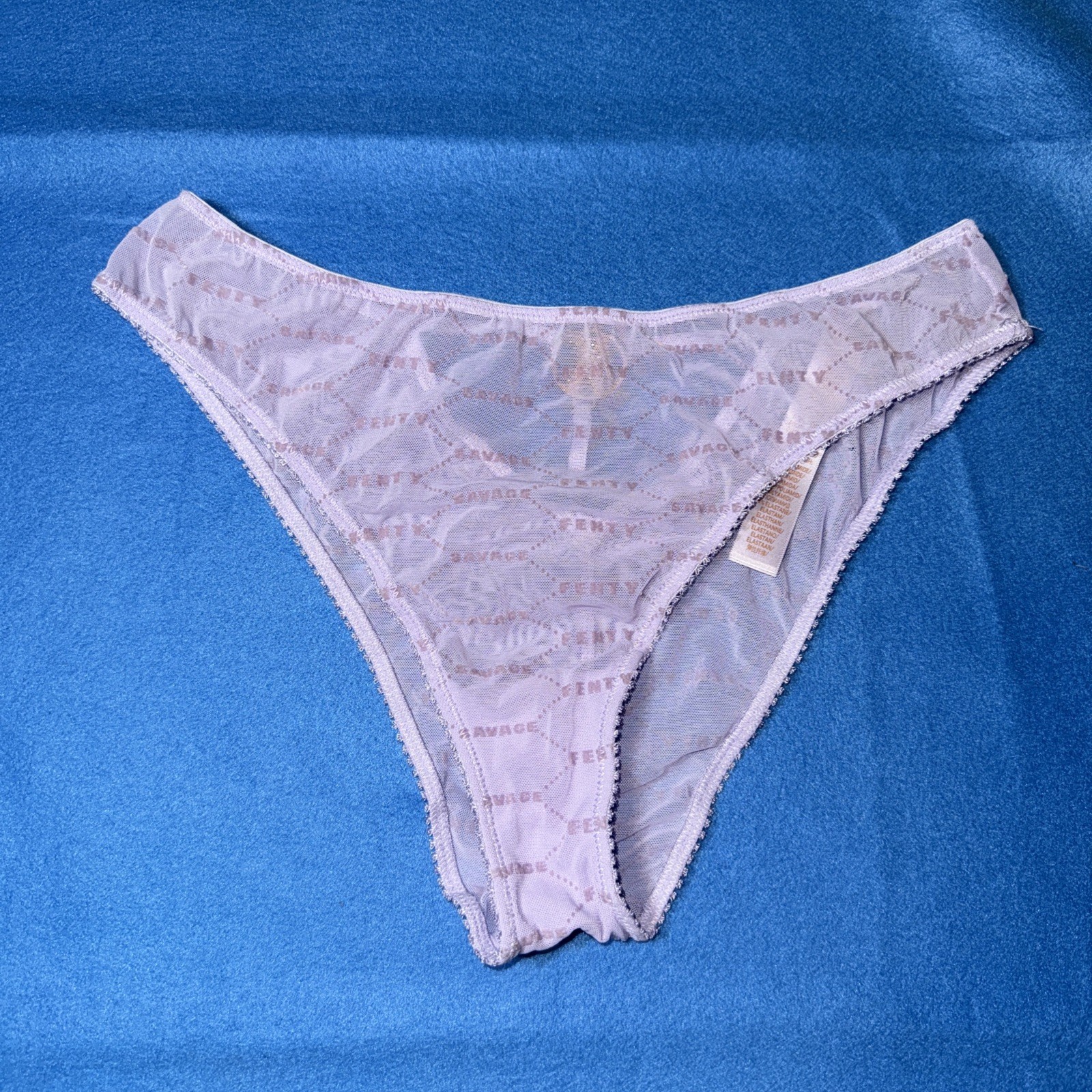 NWOT SAVAGE X FENTY Lavendar Flocked Logo Brazilian Cheeky Panty Medium. Boho