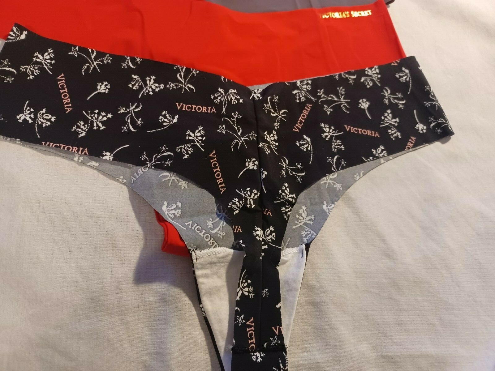 Victoria Secret SEXY illusions No Show 5 pack Thong Panty S M L seamless