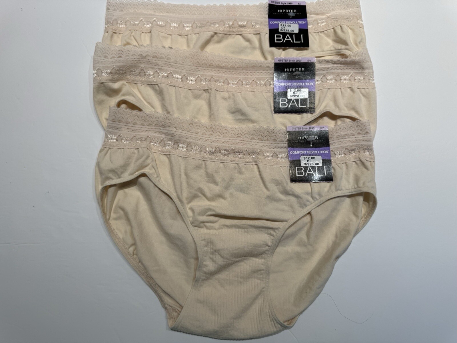 NWT Bali Comfort Revolution Hipster Panties 2990 Size 6/7 3 Pairs