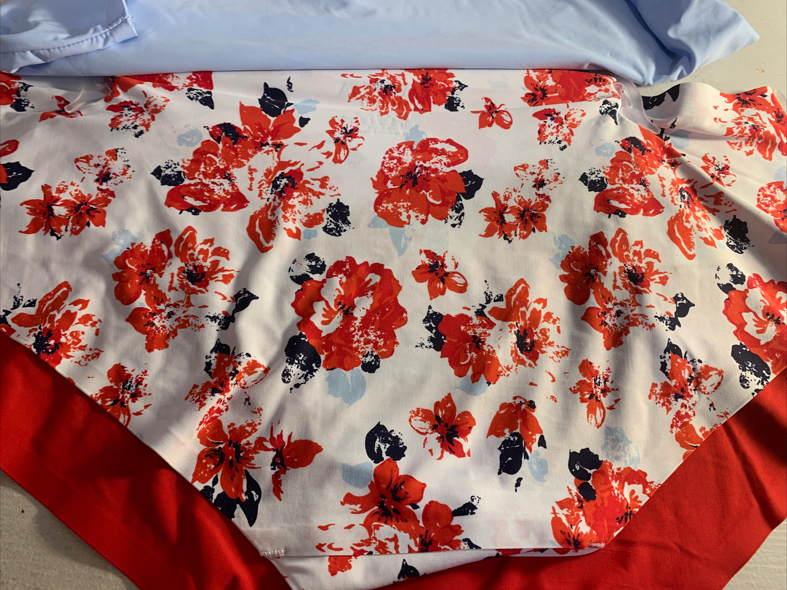 Nautica Intimates Womens 3 Pack Nylon Hipster Panties Small Red Blue White
