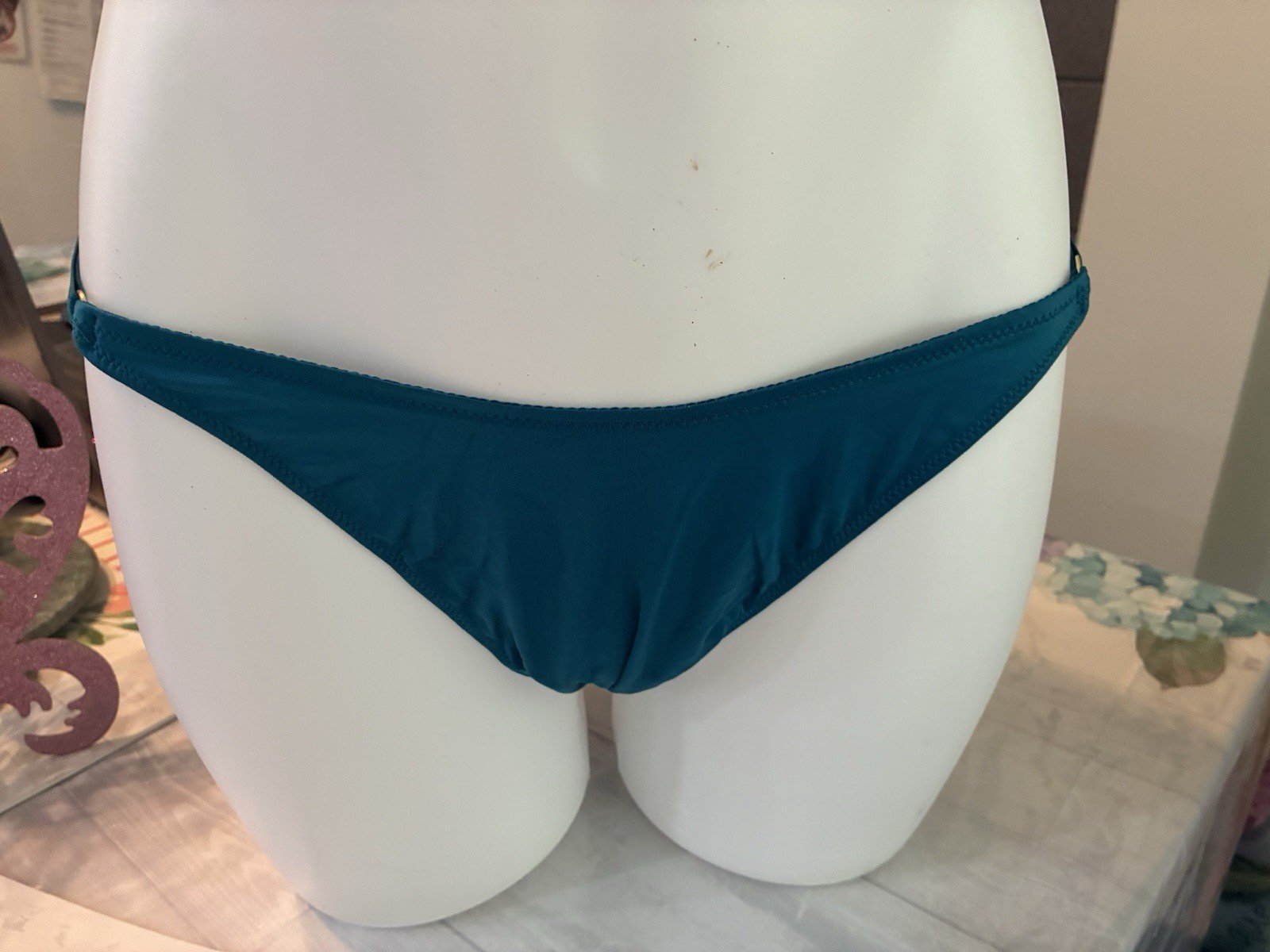Victoria’s Secret Very Sexy NWT XL Jade Strappy Adjustable Brazilian Panty