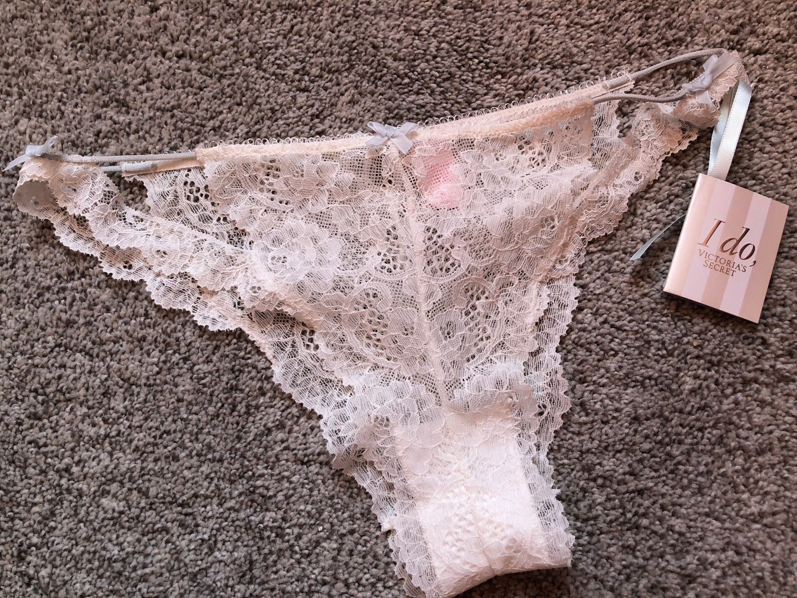 Victoria Secret Cheekini/culotte Bikini Coquine White Bridal Panty Medium NWT