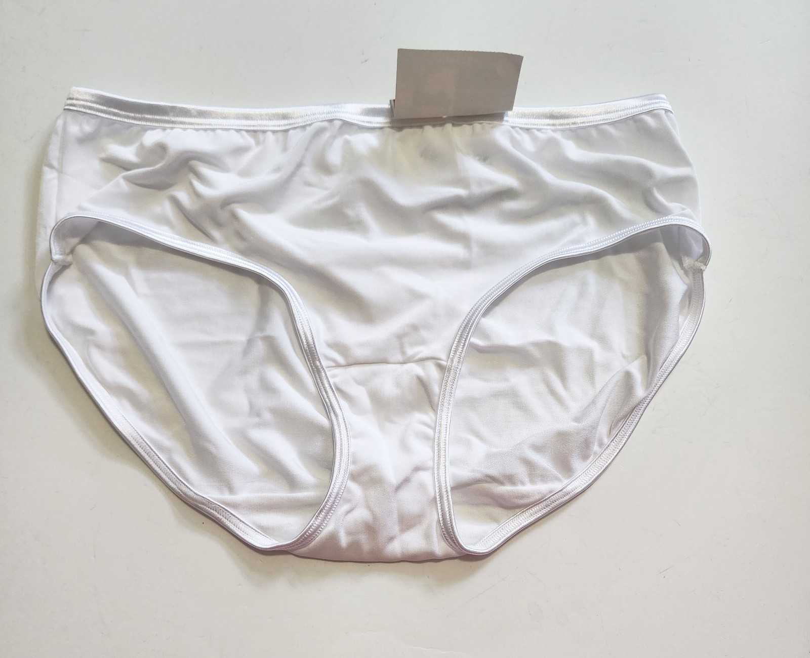 3 Vanity Fair Illumination Hipster Panty Star White 18107 Sz 7/L – NWT
