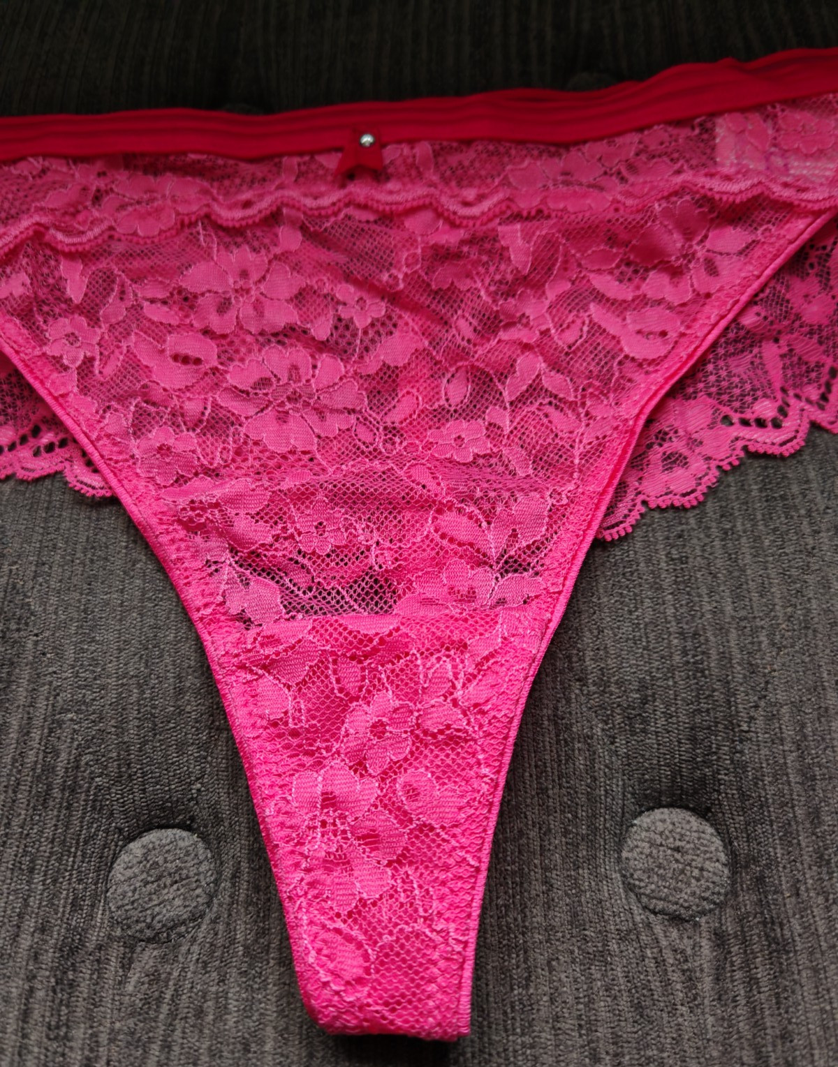 Freya Offbeat Bright Pink Lacey Brazilian Brief Size Large Or UK 14