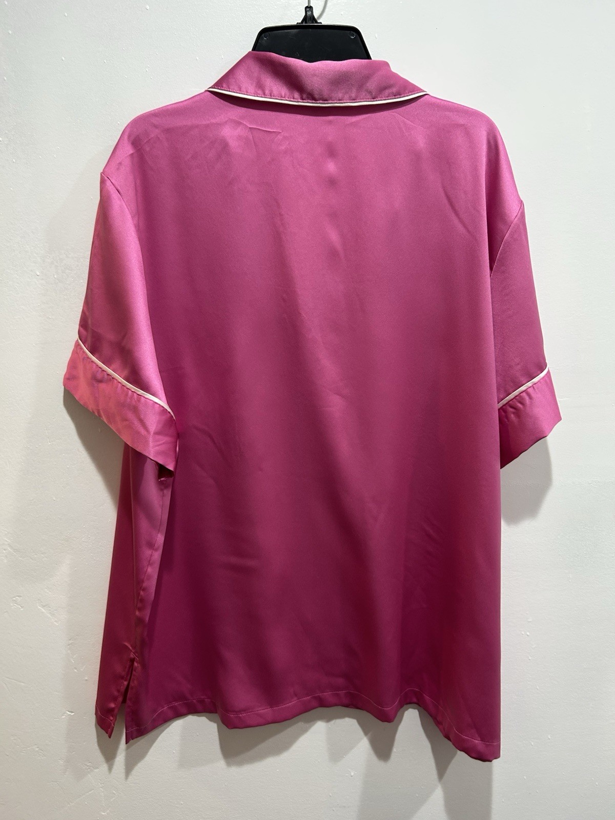 Victoria secret Pj Pink Signed Top And Shorts Size Large