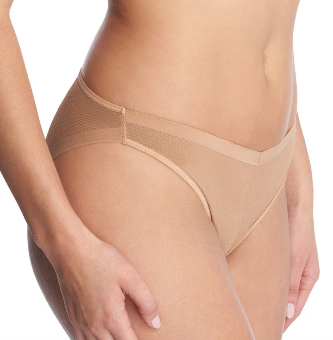Natori XL Scope French Bikini Panty NWOT 773340 Buff