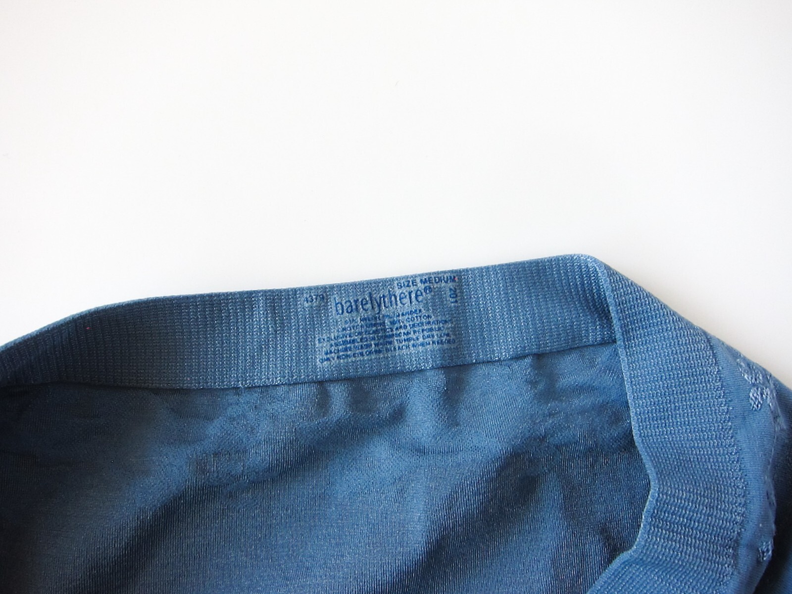 NEW Barely There VTG Y2K 00s Soft Stretch High Cut Brief Panty Sz MEDIUM
