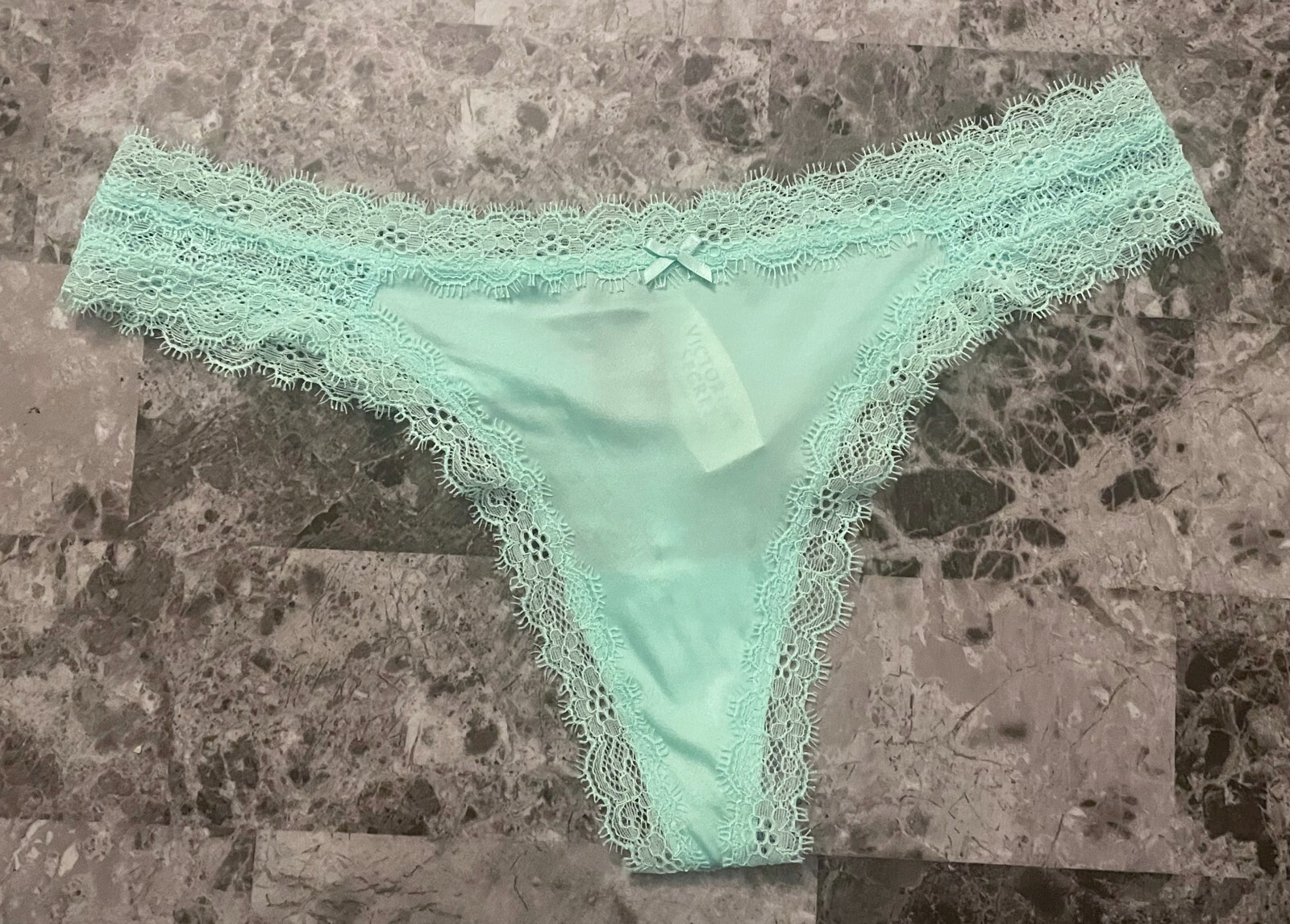 NWT VICTORIA’S SECRET XS AQUA GREEN SATINY SMOOTH LACE RARE THONG PANTIES