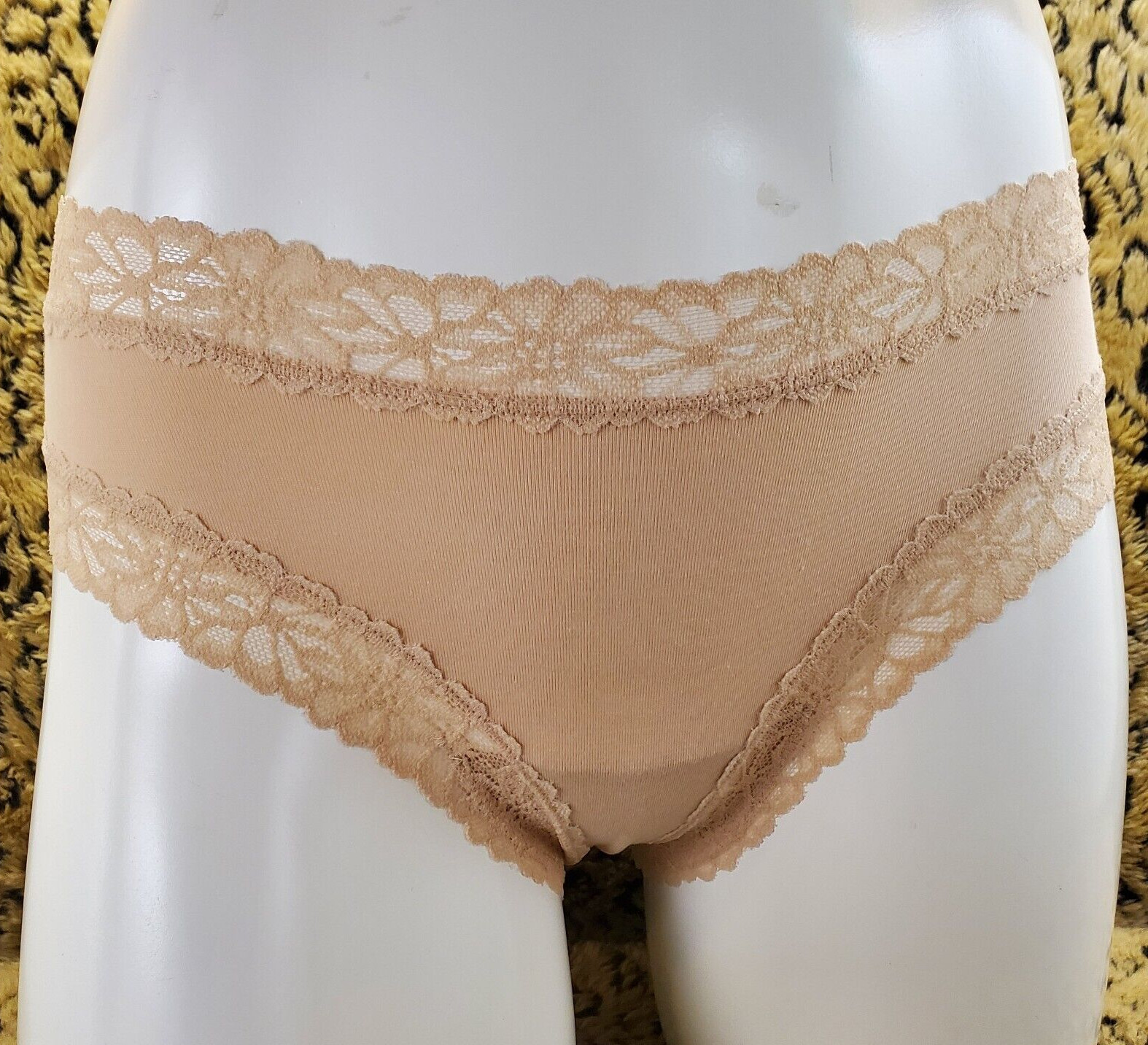 Victoria’s Secret PINK Light Brown Floral Lace Cheekster Tanga Panty M Sexy