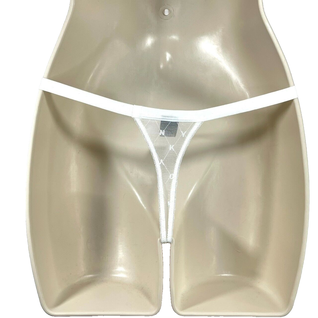 NWOT DKNY Women’s M Monogram Mesh Thong Underwear DK5029 White