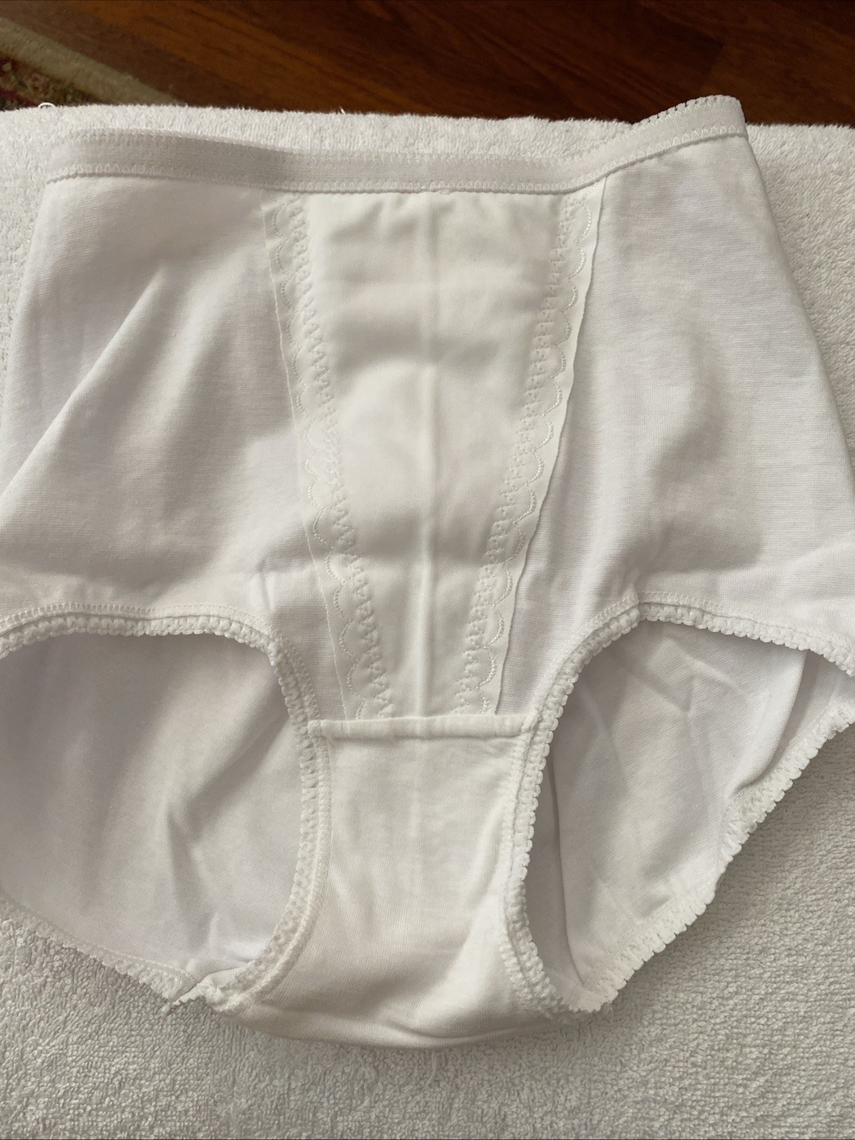 NWT European Style Shaper Briefs Panties USA Size S/M, White