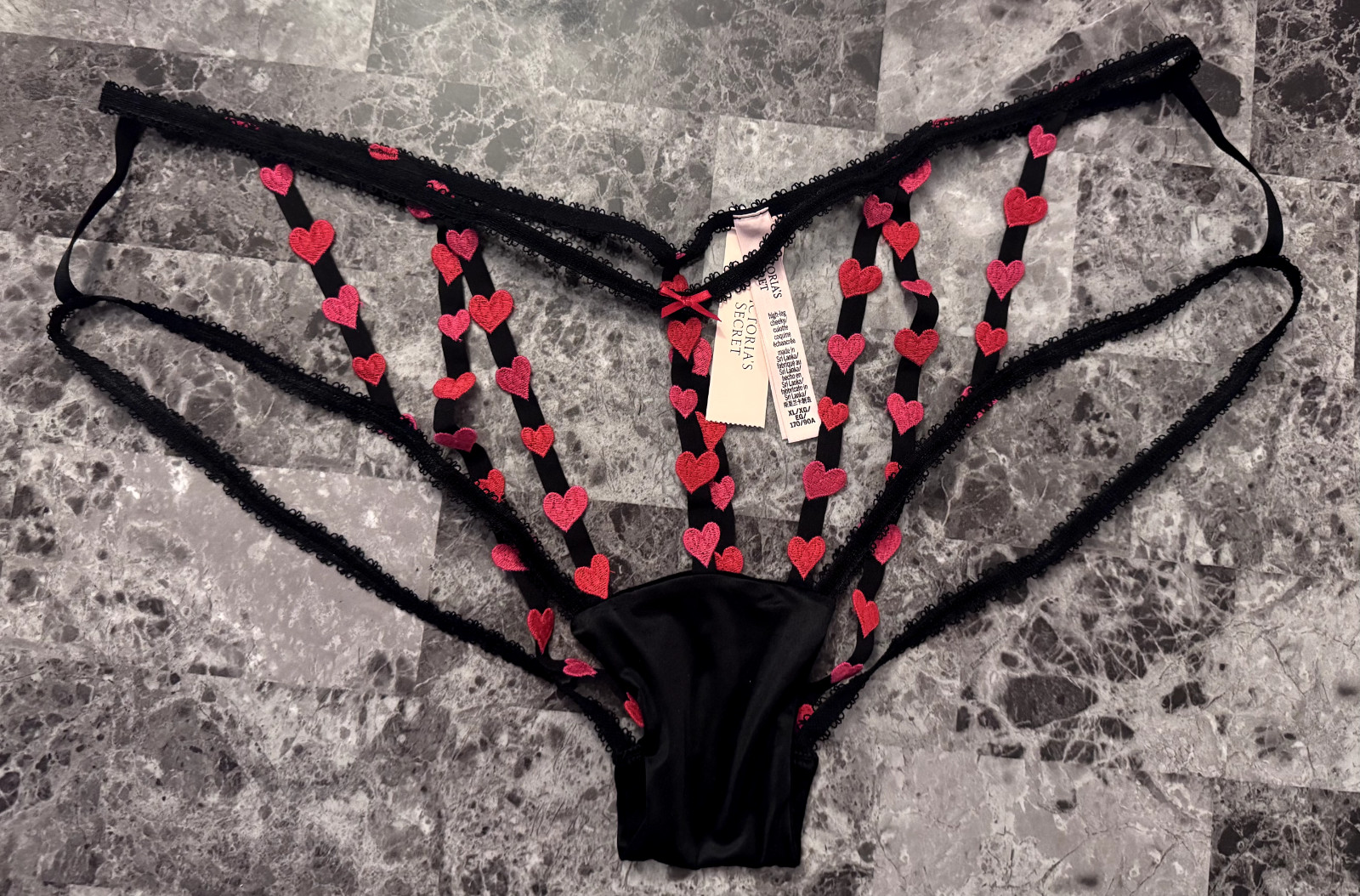 NWT VICTORIA’S SECRET XL BLACK PINK RED HEART STRAPPY HIGH LEG CHEEKY PANTIES