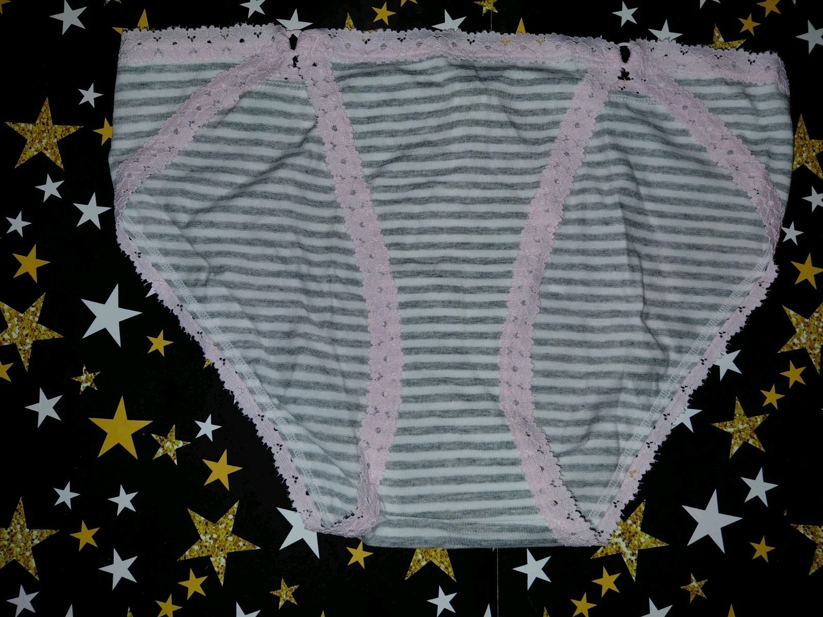 NeW Vs Pink 2tone cotton lace Trim O Ring Cheeky Panty Size Medium Striped