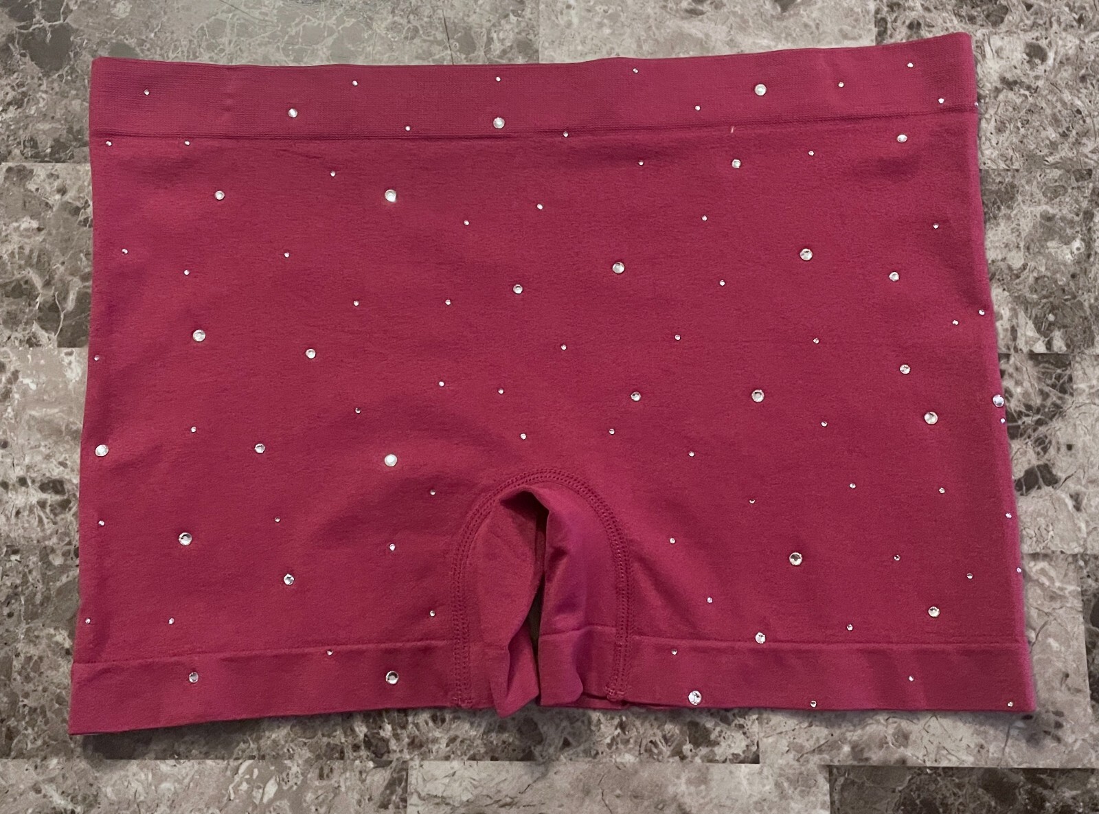 JUICY COUTURE L RASPBERRY SILVER RHINESTONE SEAMLESS STRETCH BOYSHORT PANTIES
