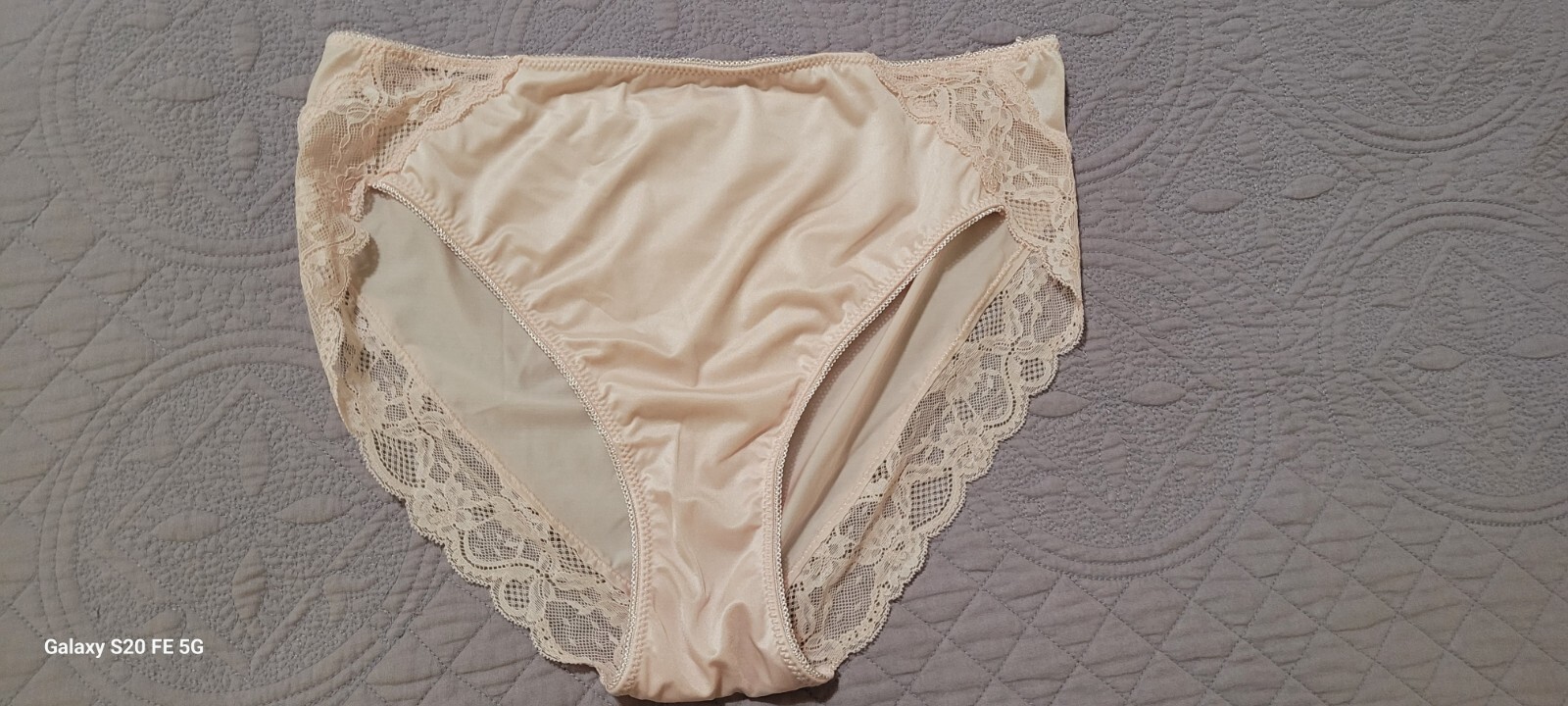 Light Pink Laced Panty Size Looks Medium Untagged