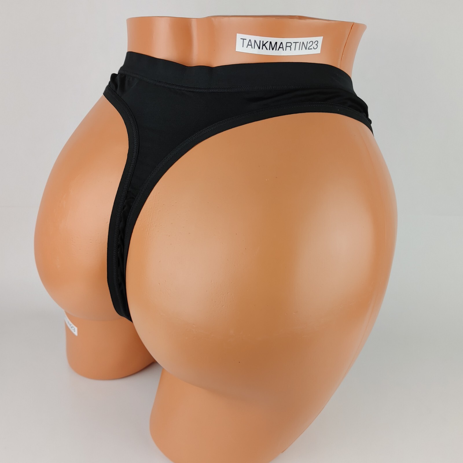 NWT LANE BRYANT CACIQUE PLUS 18/20 NO SHOW THONG PLUS PANTY PANTIES BLACK GRAY