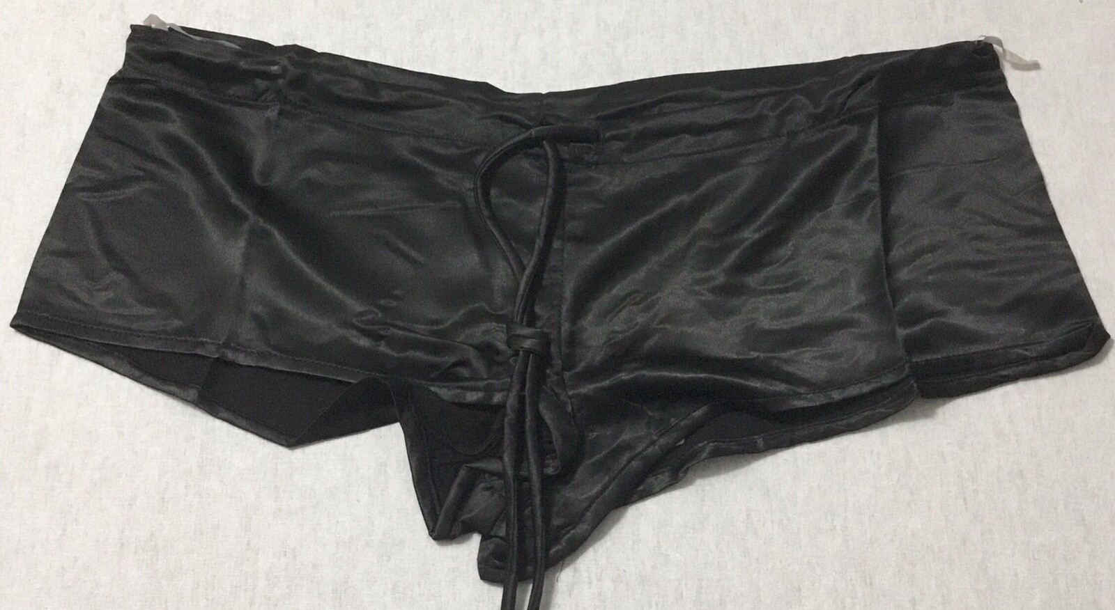 Women Urban Outfitters Ruby Sky 3-Piece Set Silk Boyshorts Black Pink Size S